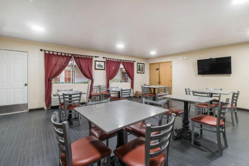 Quality Inn & Suites Crescent City Redwood Coast Image 30